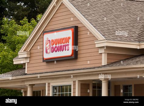 dunkin donuts rockport maine